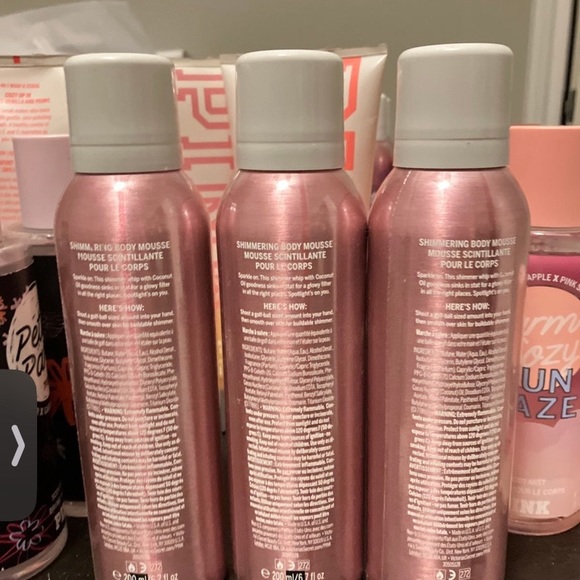 VS PINK ‘Party Shimmer Foam’ -Discontinued - Picture 4 of 5